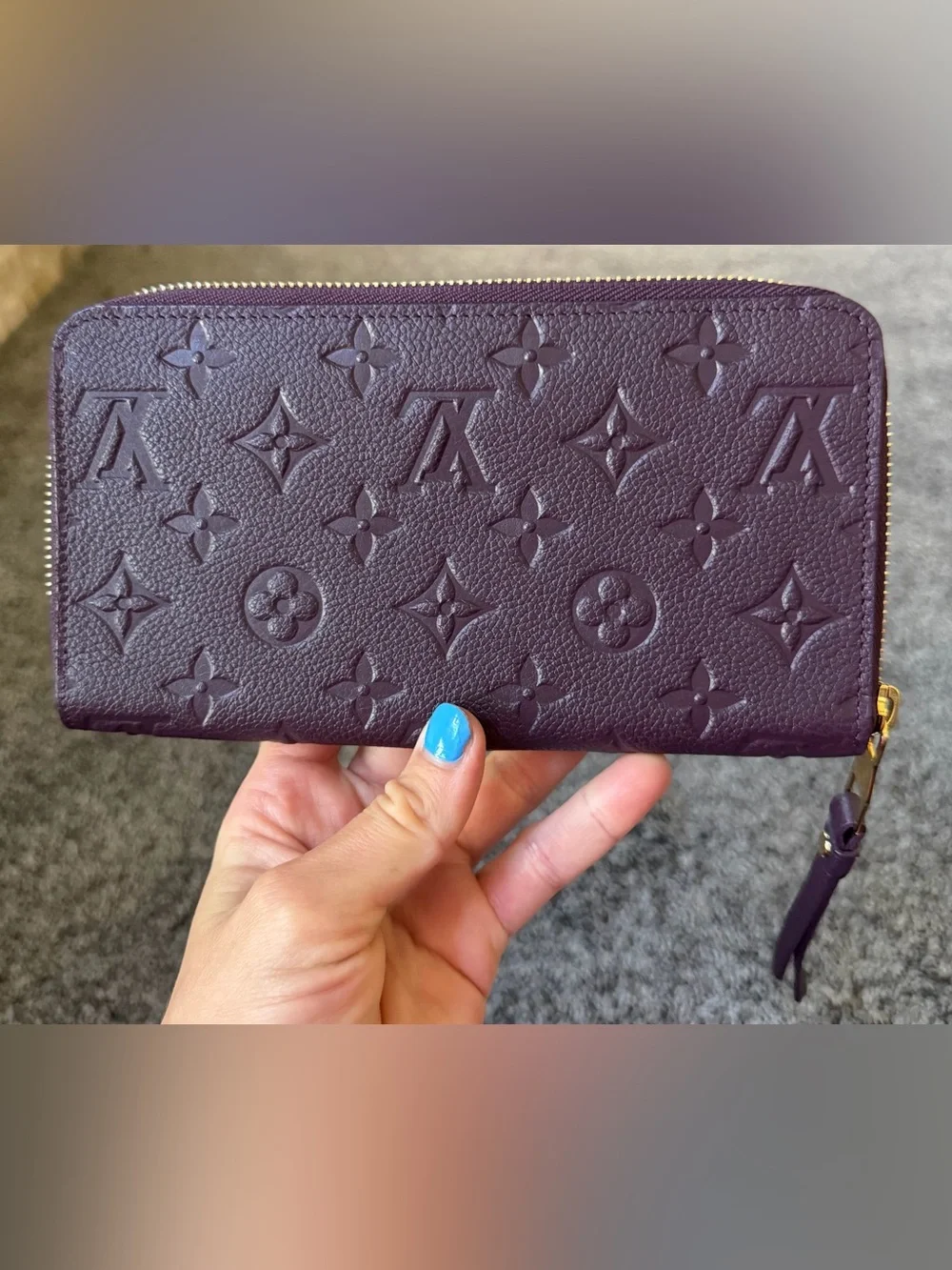 Louis Vuitton large zippy Wallet in Monogram Empreinte leather